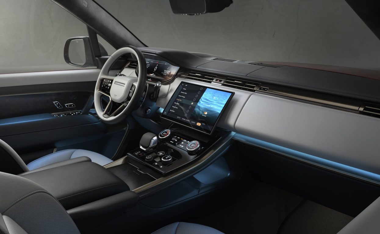 Yeni Range Rover Sport 2022 yılına damgasını vuracak