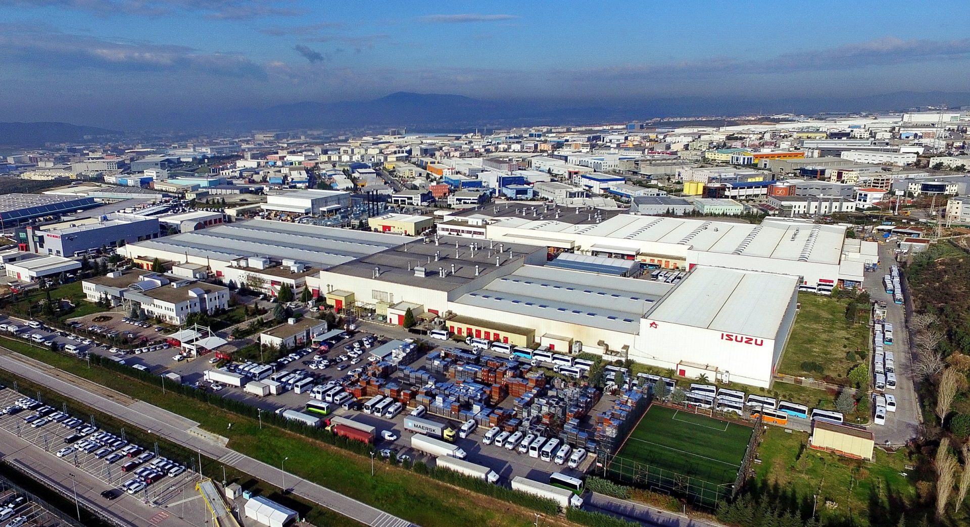 Anadolu Isuzu, elektrik ihtiyacının yüzde 55'ini güneş enerjisinden elde edecek