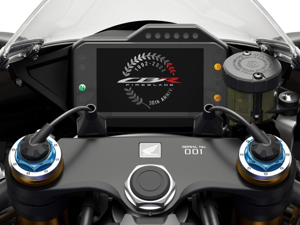 Honda CBR1000RR-R Fireblade SP modeli, 780 bin TL fiyatı ile Türkiye’de