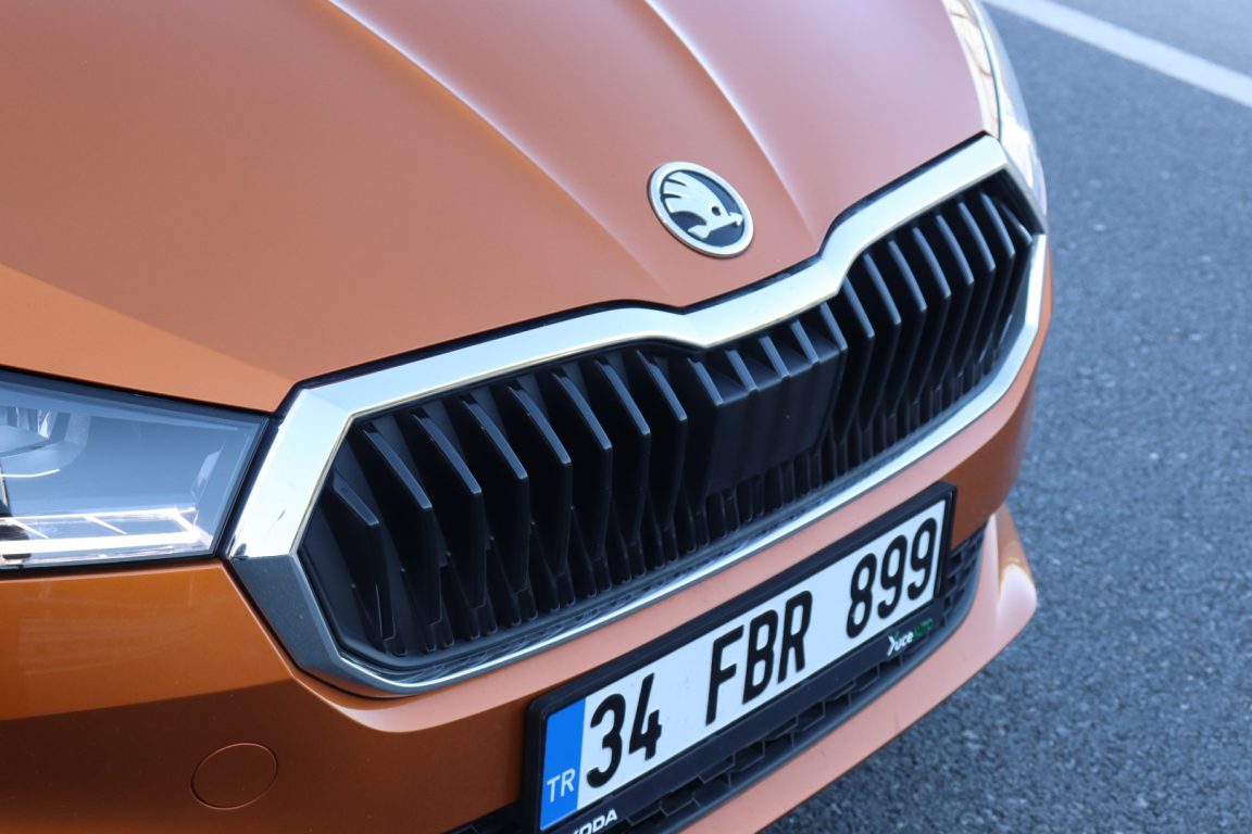 2022 Skoda Fabia 1.0 TSI DSG Test Sürüşü