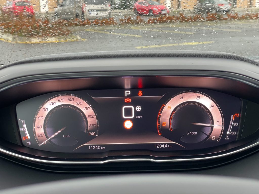 Peugeot 5008 Test Sürüşü 2022