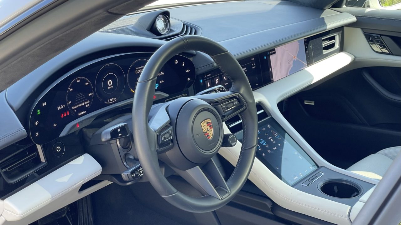 Porsche Taycan 4 Cross Turismo Test Sürüşü