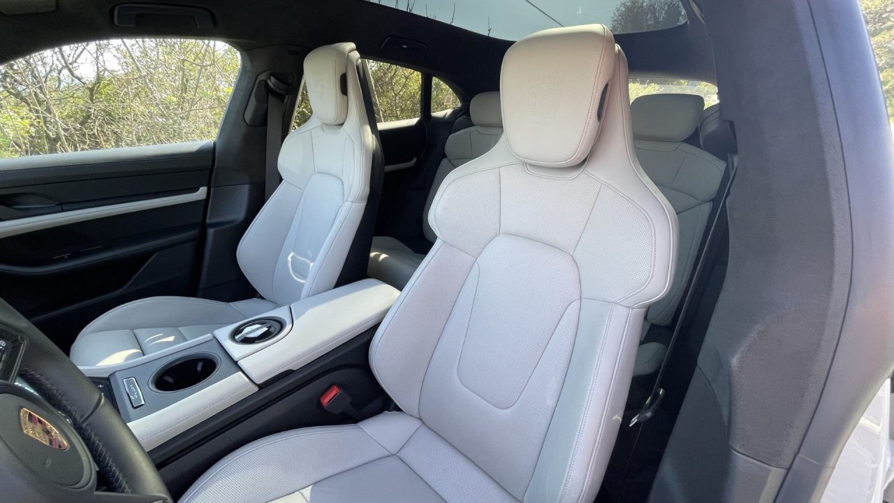 Porsche Taycan 4 Cross Turismo Test Sürüşü