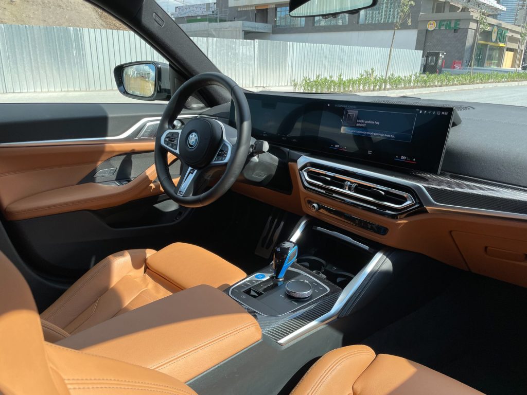 BMW i4 eDrive40 Test Sürüşü 2022
