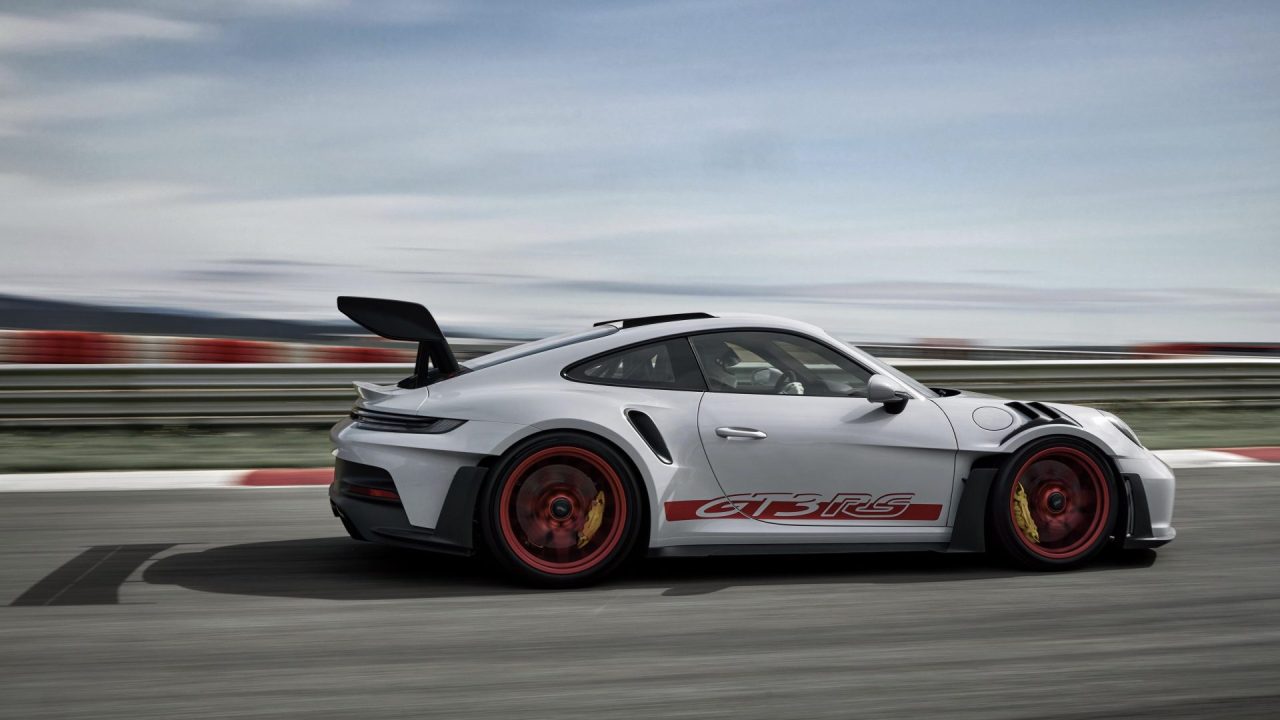 Yeni Porsche 911 GT3 RS tanıtıldı