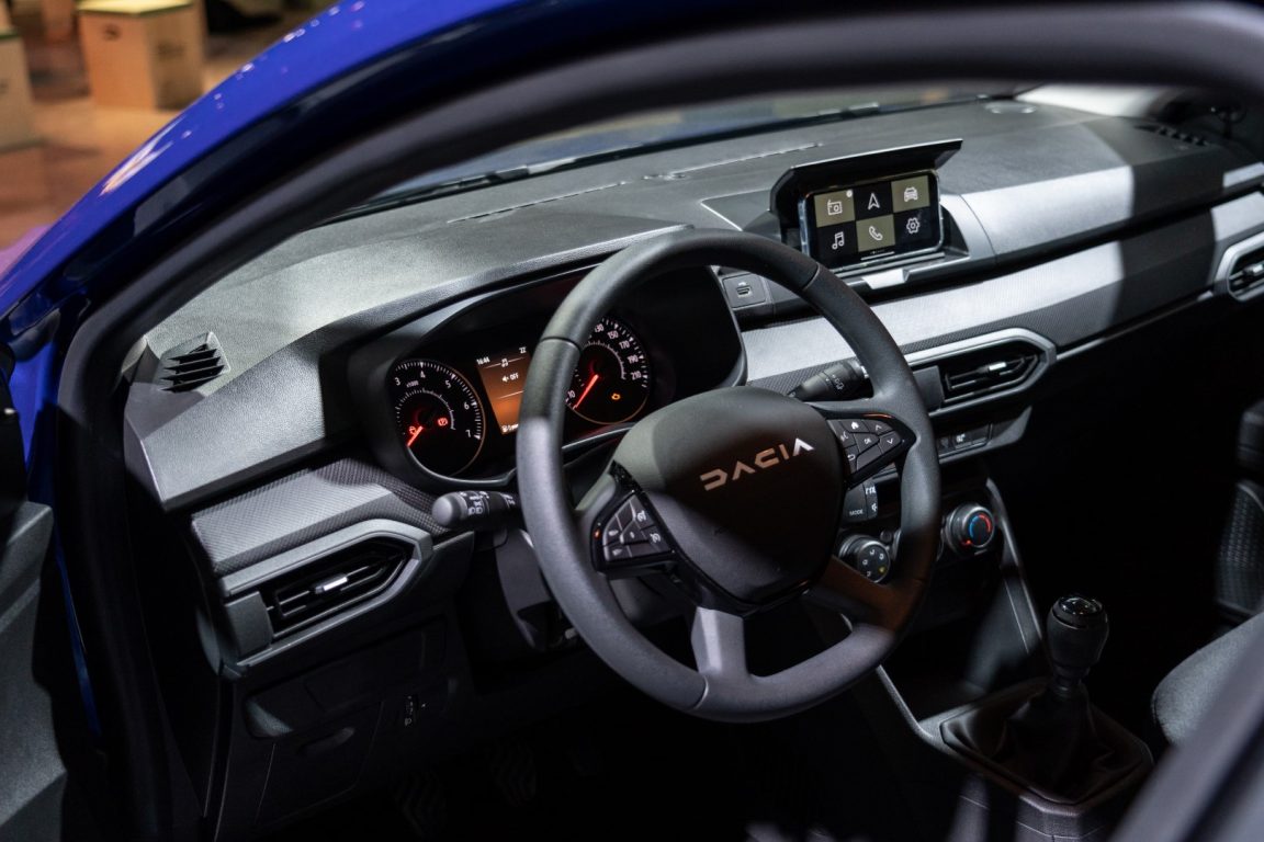 Dacia yeni marka kimliği kapsamında manifestosunu tanıttı