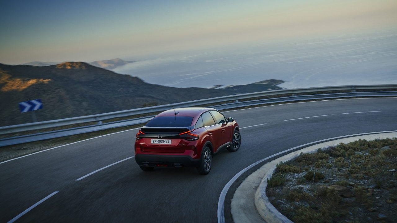 Elektrikli Citroen C4 Ekim’de satışa sunulacak