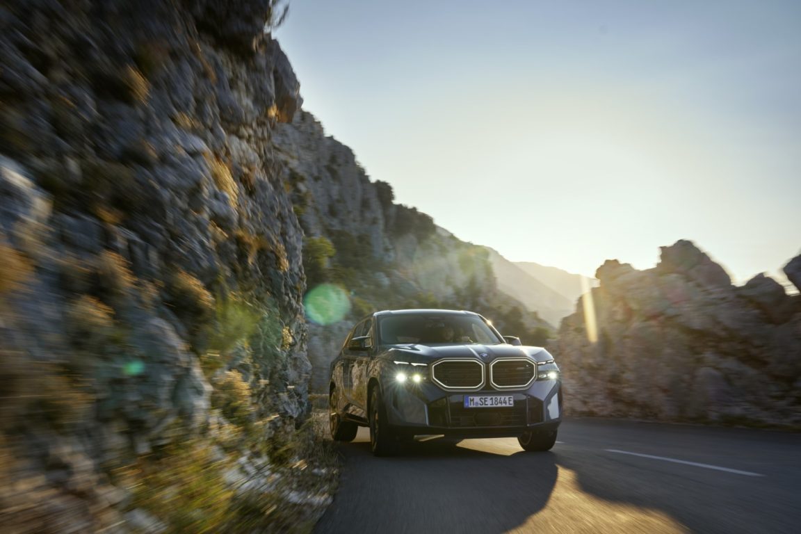 İlk Seri Üretim Hibrit Motorlu BMW XM