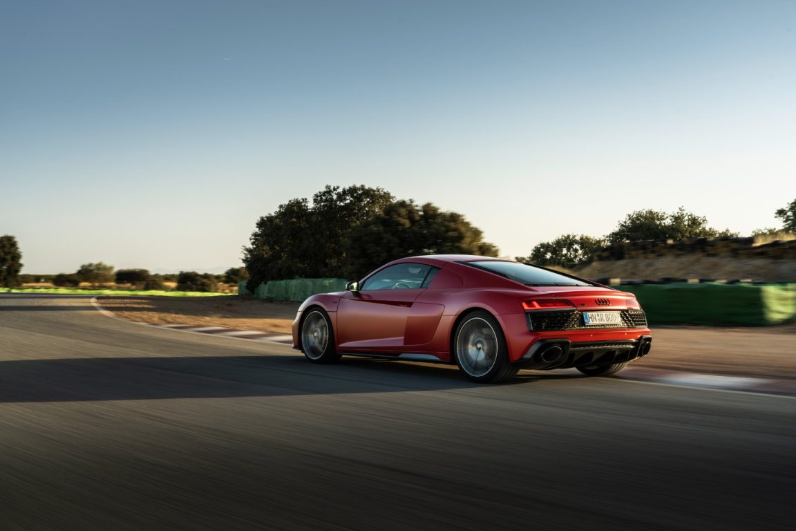 Arkadan itişli yeni Audi R8 GT, sadece 333 adet üretilecek