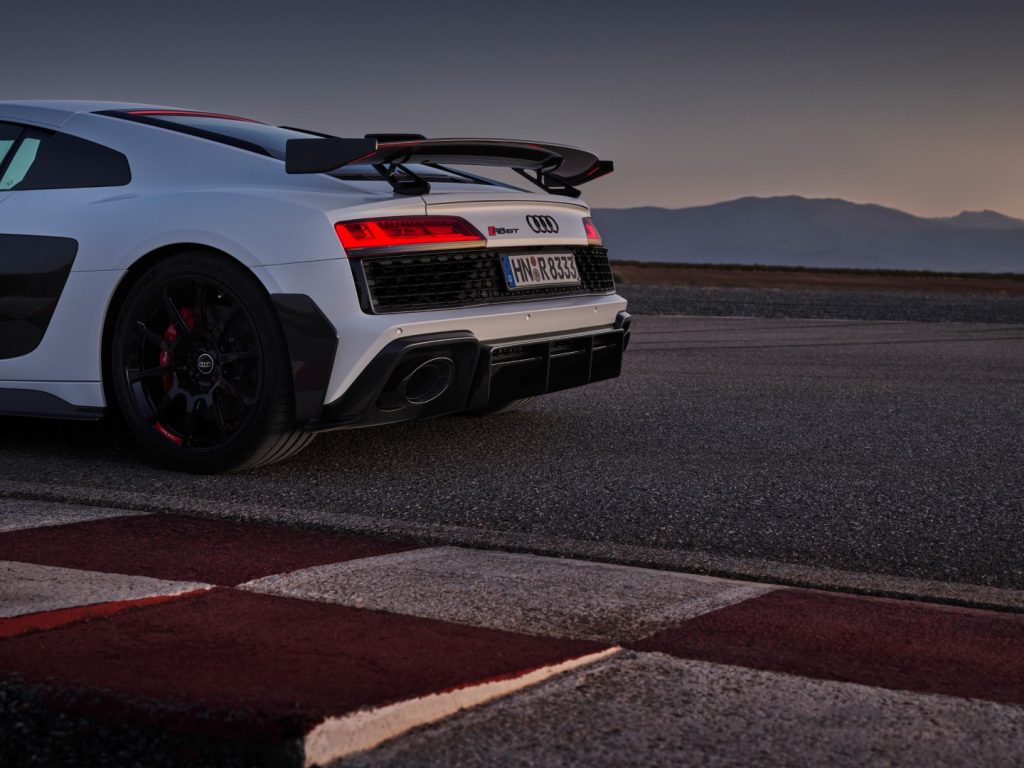 Arkadan itişli yeni Audi R8 GT, sadece 333 adet üretilecek