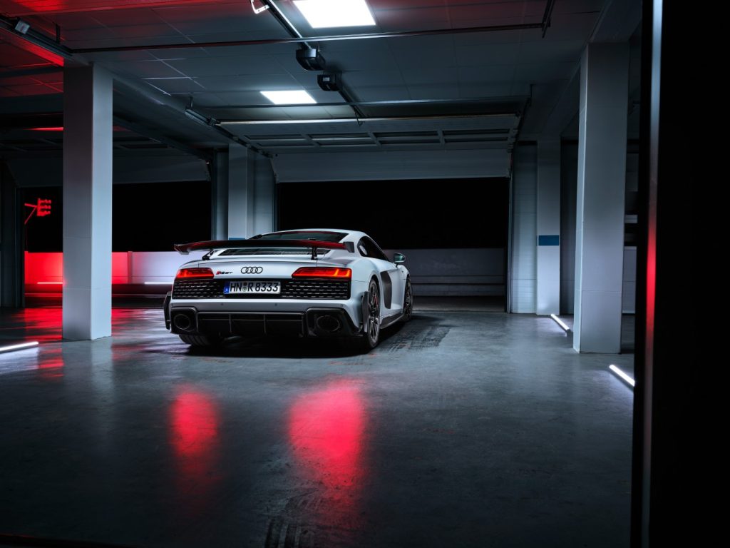 Arkadan itişli yeni Audi R8 GT, sadece 333 adet üretilecek