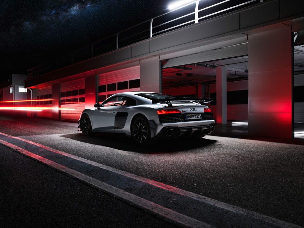 Arkadan itişli yeni Audi R8 GT, sadece 333 adet üretilecek