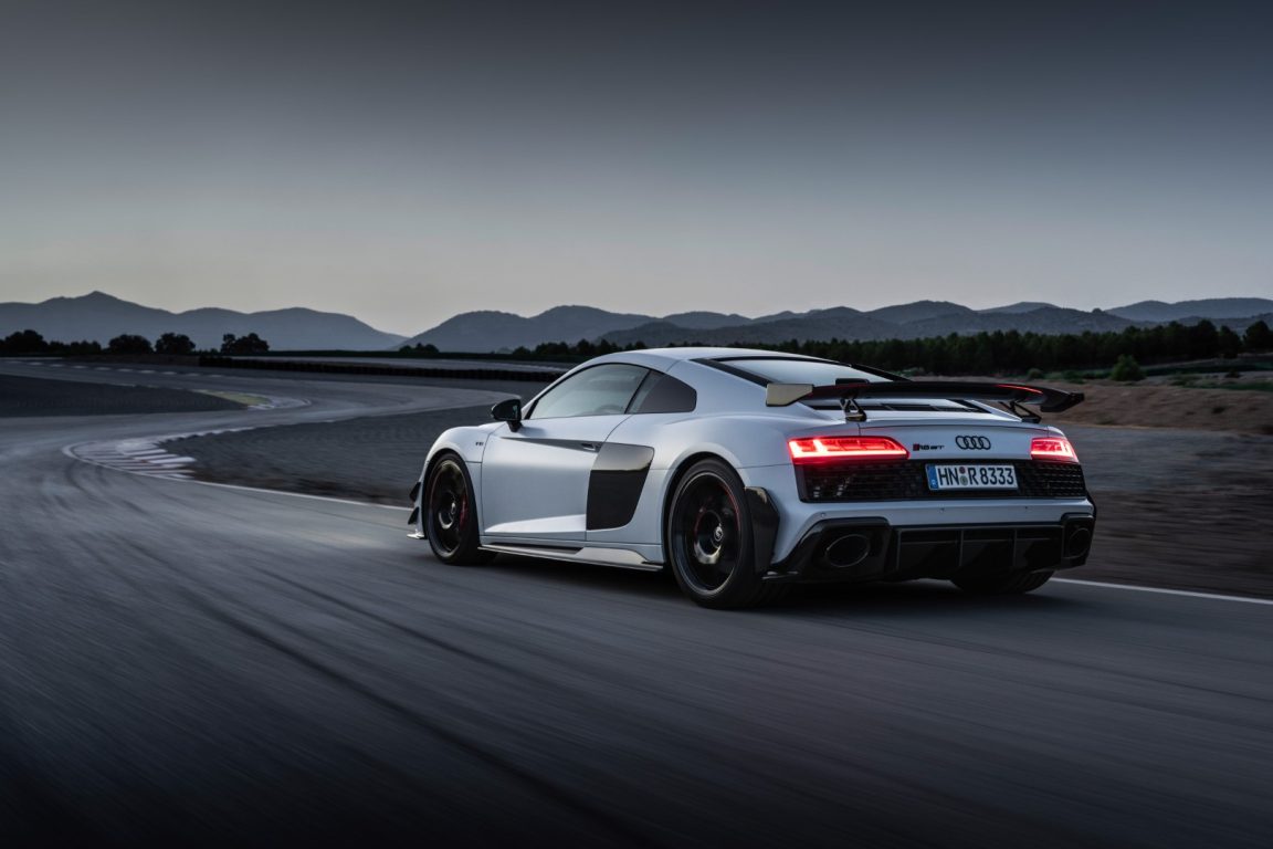 Arkadan itişli yeni Audi R8 GT, sadece 333 adet üretilecek