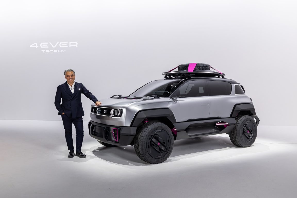 Renault’dan Paris Otomobil Fuarı yenilikleri