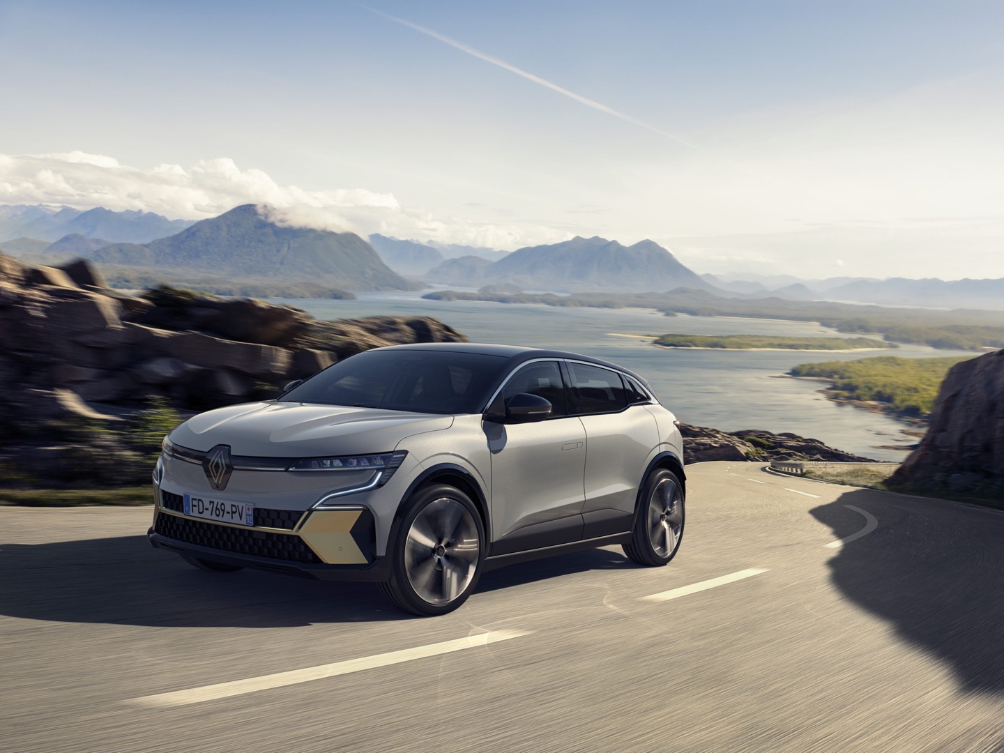 Renault'dan Paris Otomobil Fuarı yenilikleri