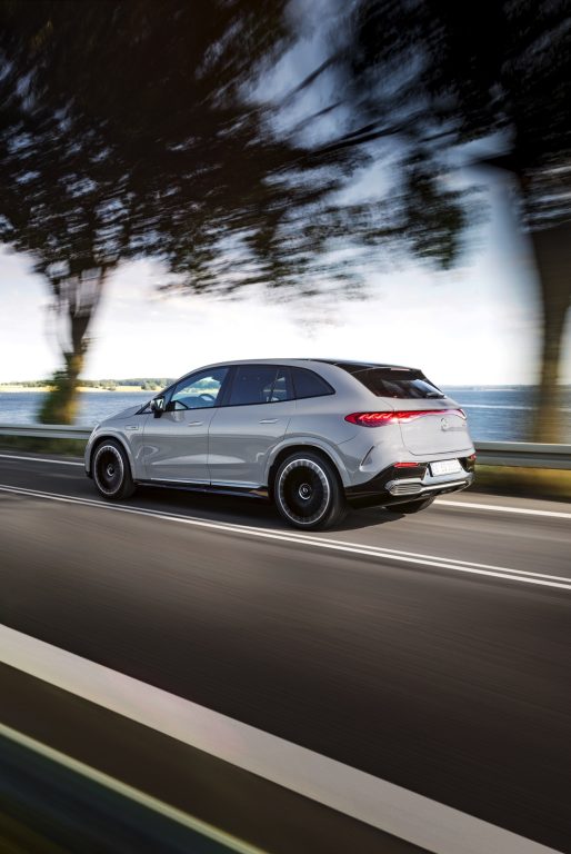 Mercedes AMG imzalı ilk elektrikli SUV EQE tanıtıldı