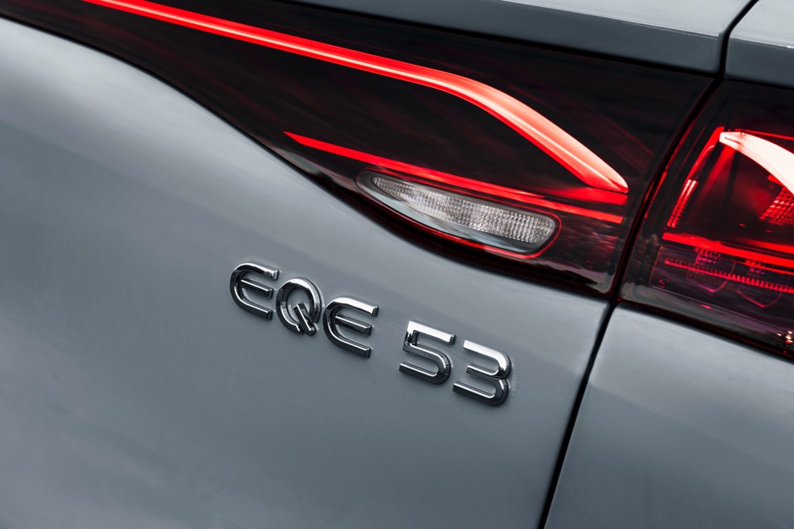 Mercedes AMG imzalı ilk elektrikli SUV EQE tanıtıldı