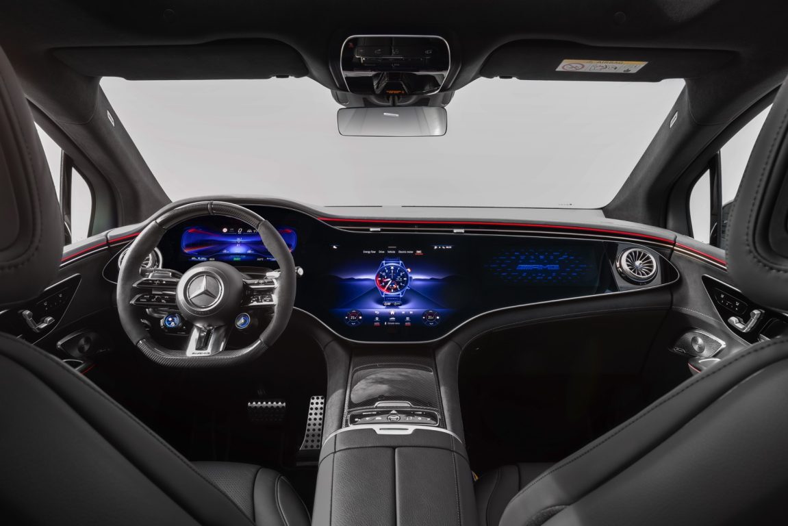 Mercedes AMG imzalı ilk elektrikli SUV EQE tanıtıldı