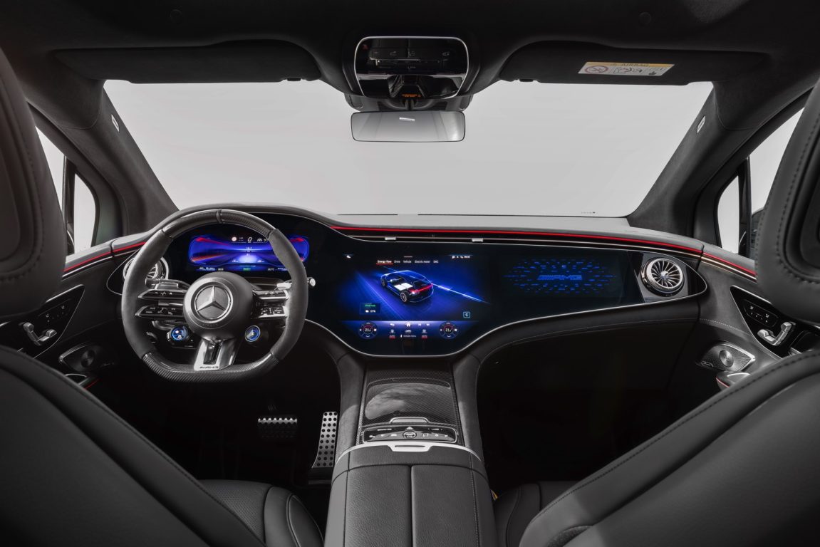 Mercedes AMG imzalı ilk elektrikli SUV EQE tanıtıldı