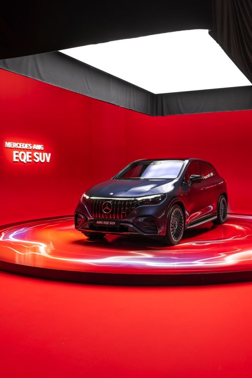 Mercedes AMG imzalı ilk elektrikli SUV EQE tanıtıldı