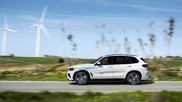 Hidrojen araçlar elektrikli araçlardan daha iyi bir gelecek mi sunuyor?