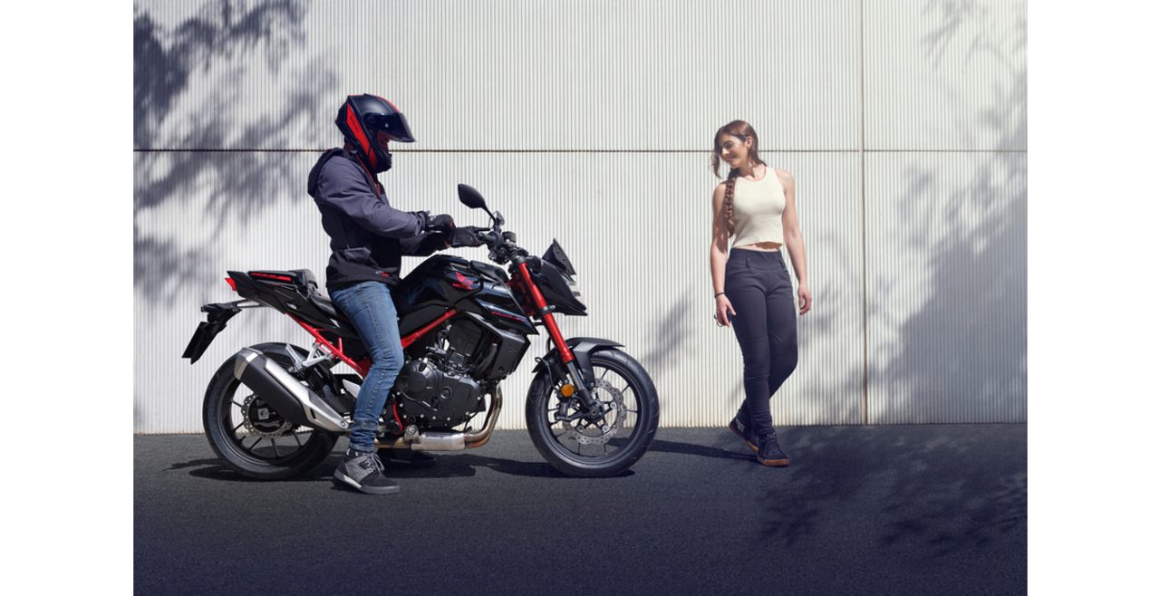 Honda’nın beklenen modeli CB750 Hornet geri dönüyor