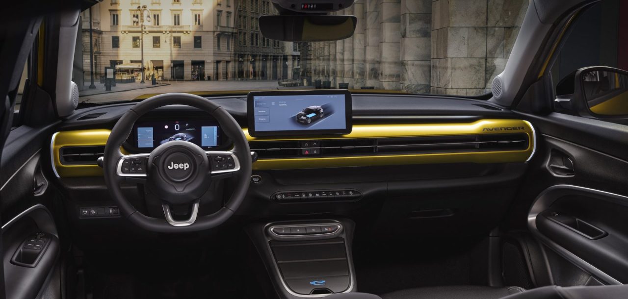Jeep’in tamamen elektrikli ilk modeli Avenger, Paris Otomobil Fuarı’nda tanıtıldı