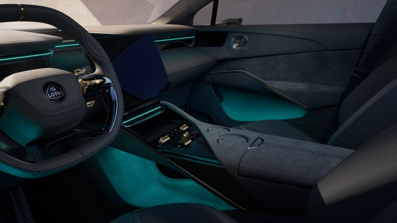 Merakla beklenen Hiper-SUV Lotus Eletre