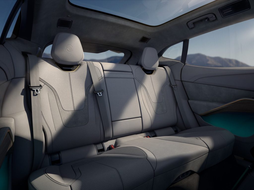 Merakla beklenen Hiper-SUV Lotus Eletre