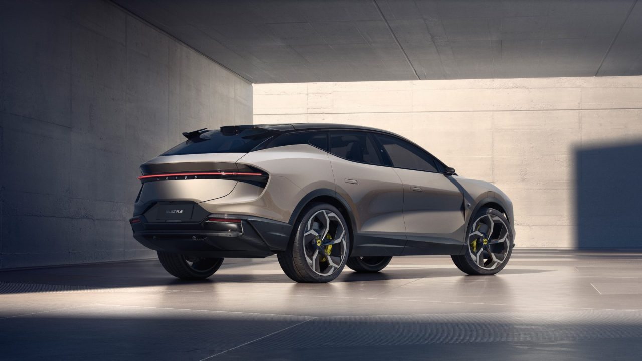 Merakla beklenen Hiper-SUV Lotus Eletre