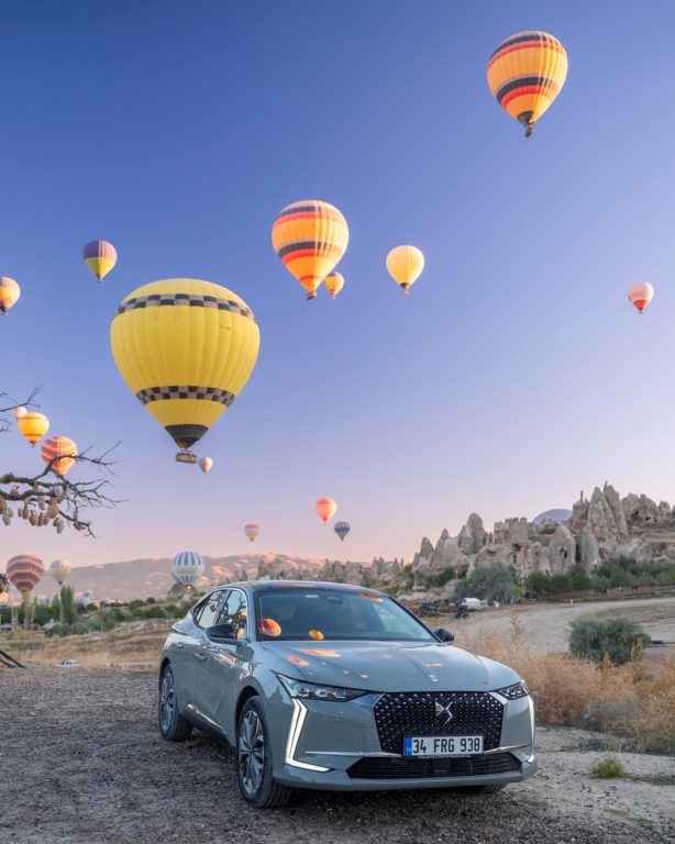 Modern SUV Coupe ile kompakt hatchback bir arada : Yeni DS 4 satışa sunuldu