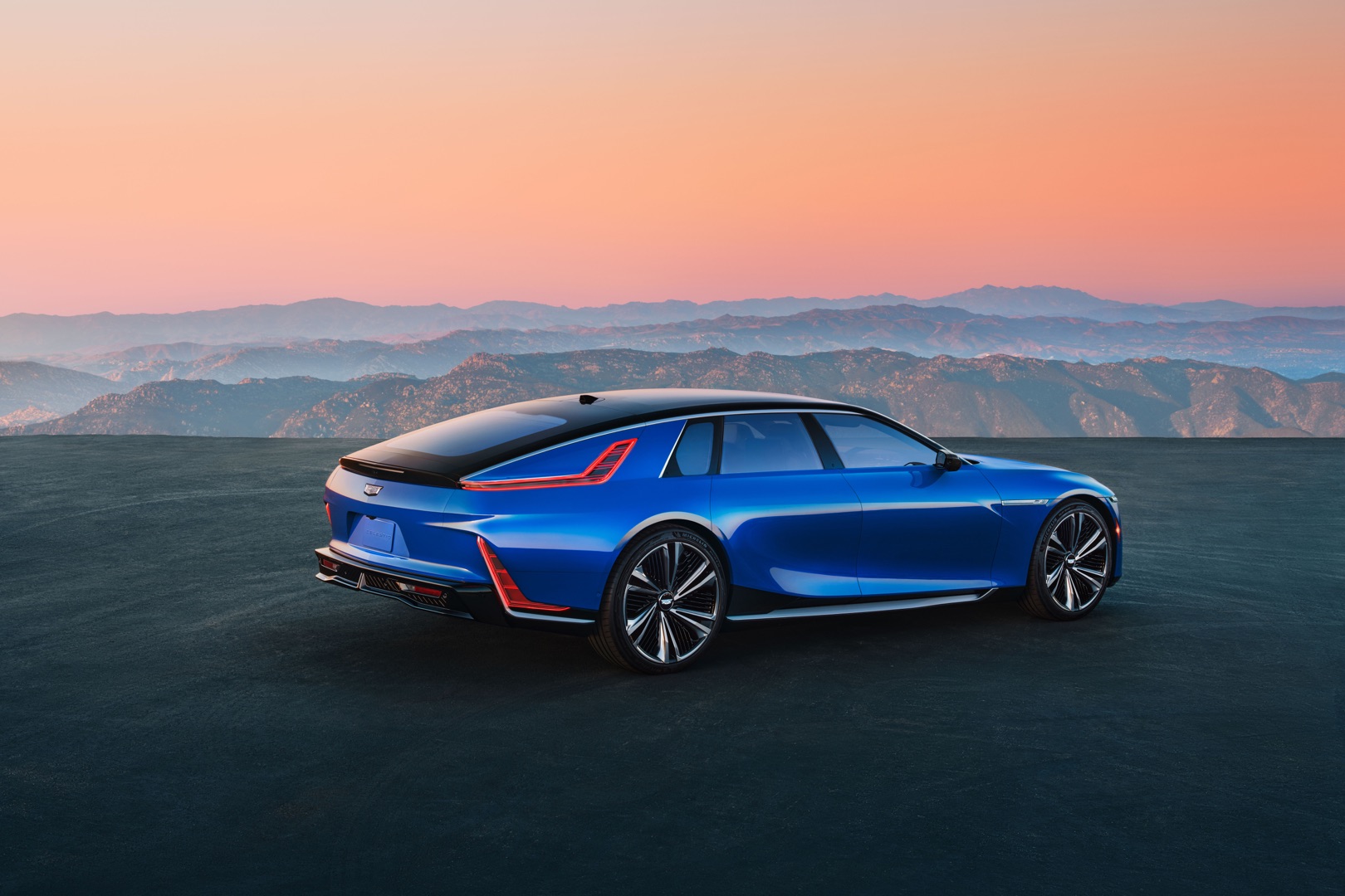 Cadillac CELESTIQ: Sıra dışı bir Amerikan