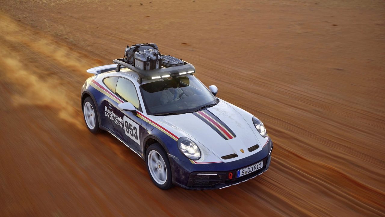 Porsche 911 Dakar karşınızda!