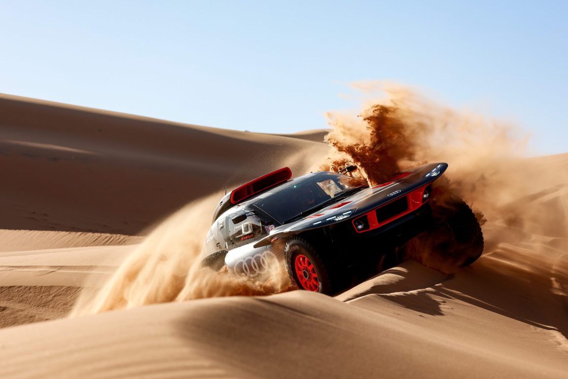 Audi RS Q e-tron, 2023 Dakar Rallisi’nde yüzde 60’tan fazla karbondioksit tasarrufu sağlıyor