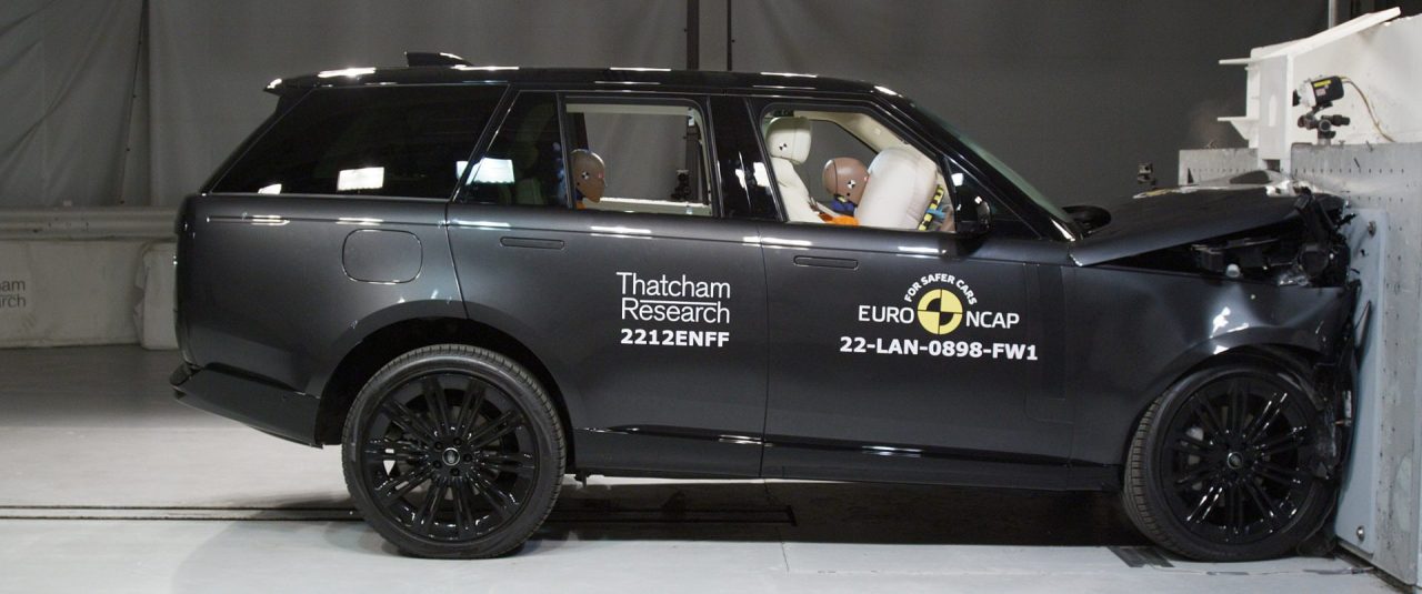 Yeni Range Rover ve Range Rover Sport Euro NCAP’ten kaç yıldız aldı?