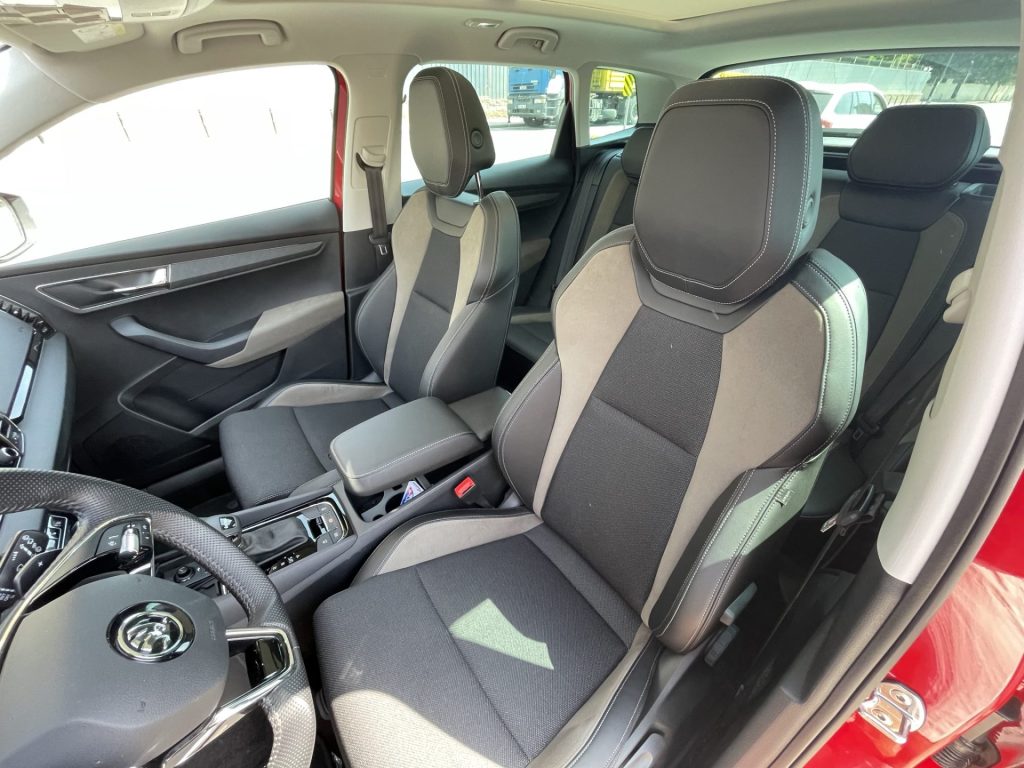 Skoda KAROQ 1.5 TSI ACT Test Sürüşü