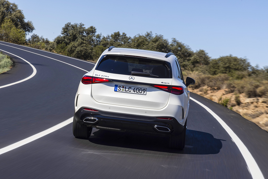 Yeni Mercedes-Benz GLC, 3.4 milyon TL’den satışa sunuldu