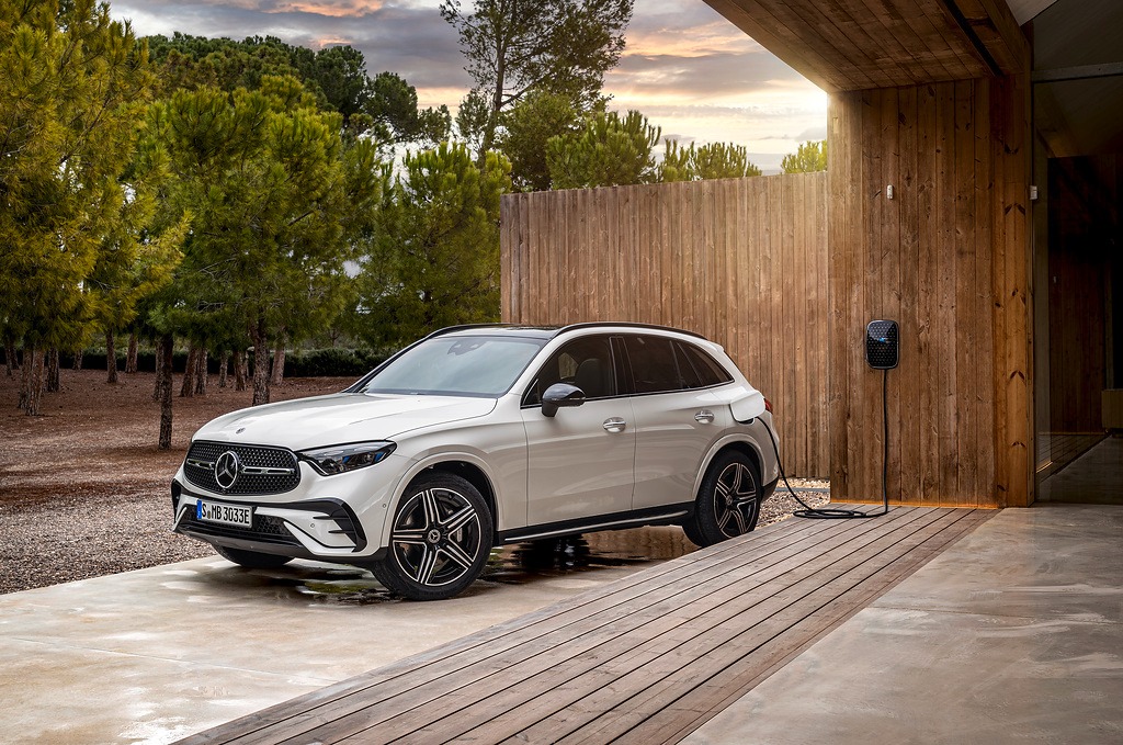 Yeni Mercedes-Benz GLC, 3.4 milyon TL’den satışa sunuldu