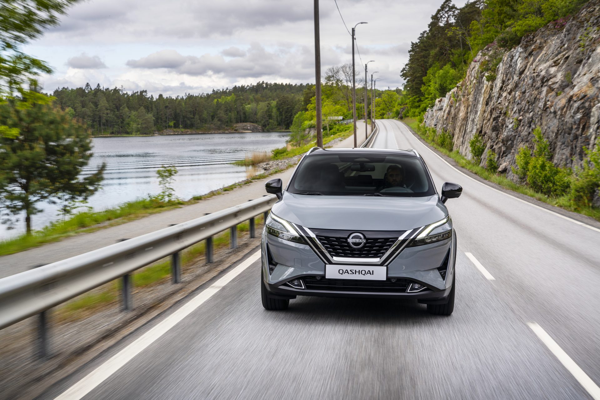 Nissan, e-POWER Qashqai ve yeni X-Trail'i satışa sundu