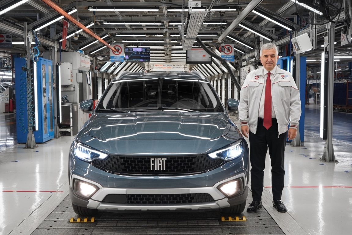 Fiat markasının güçlü oyuncusu Egea’nın 1 milyonuncu adedi üretildi