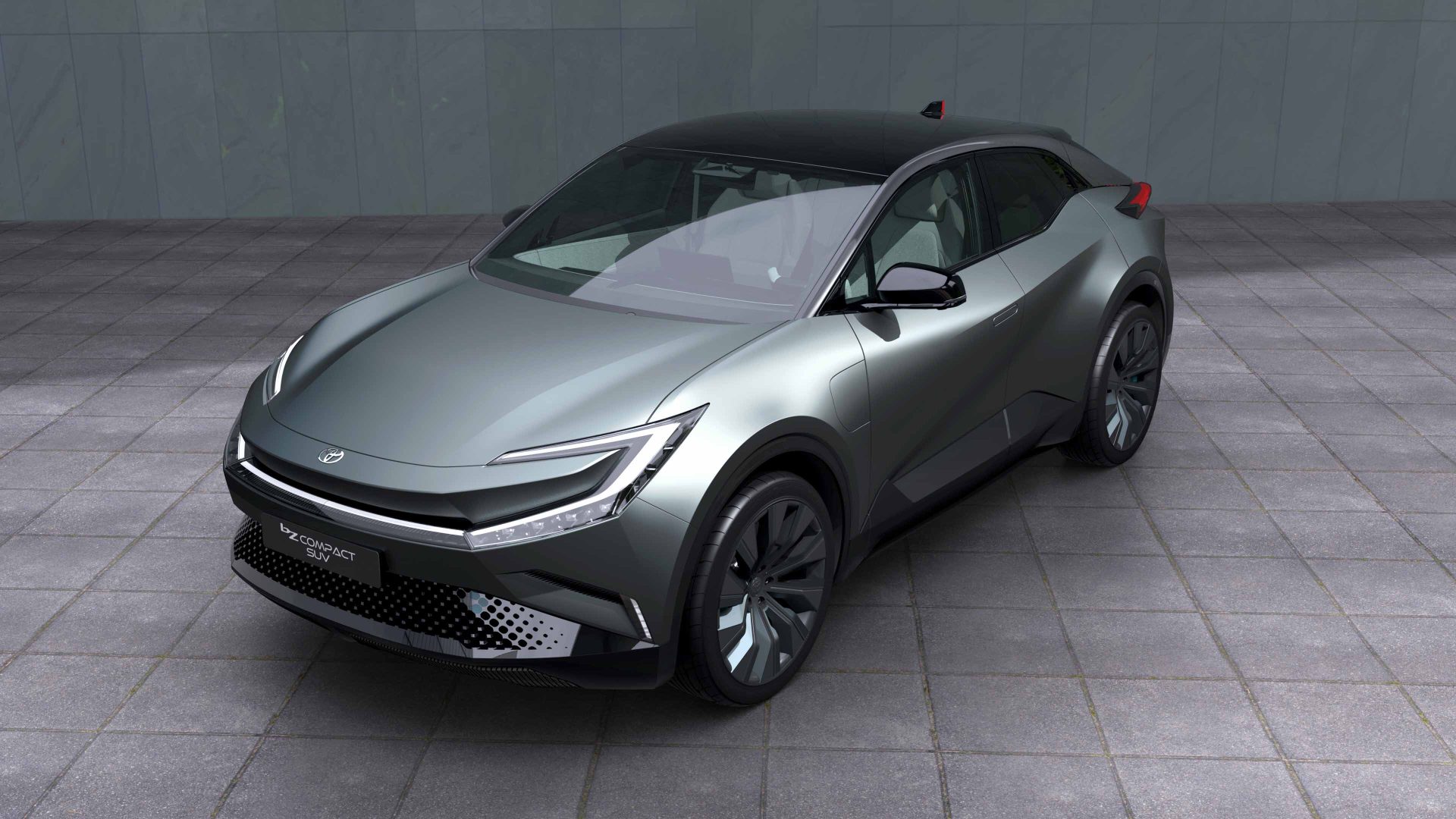 Toyota bZ SUV'un örtüsünü LA Auto Show'da kaldırdı
