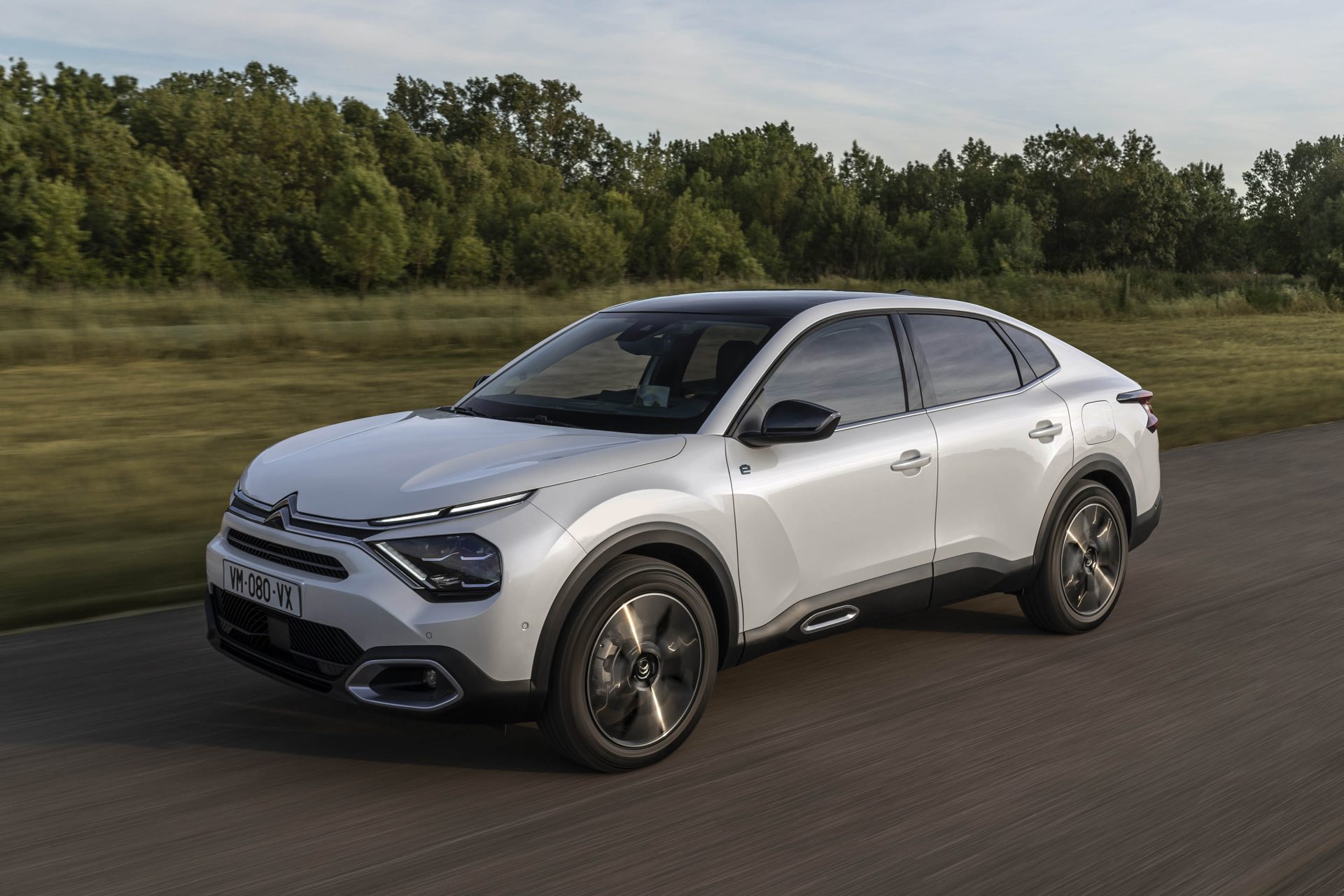 Citroen C4X Ocak'tan itibaren Türkiye'de