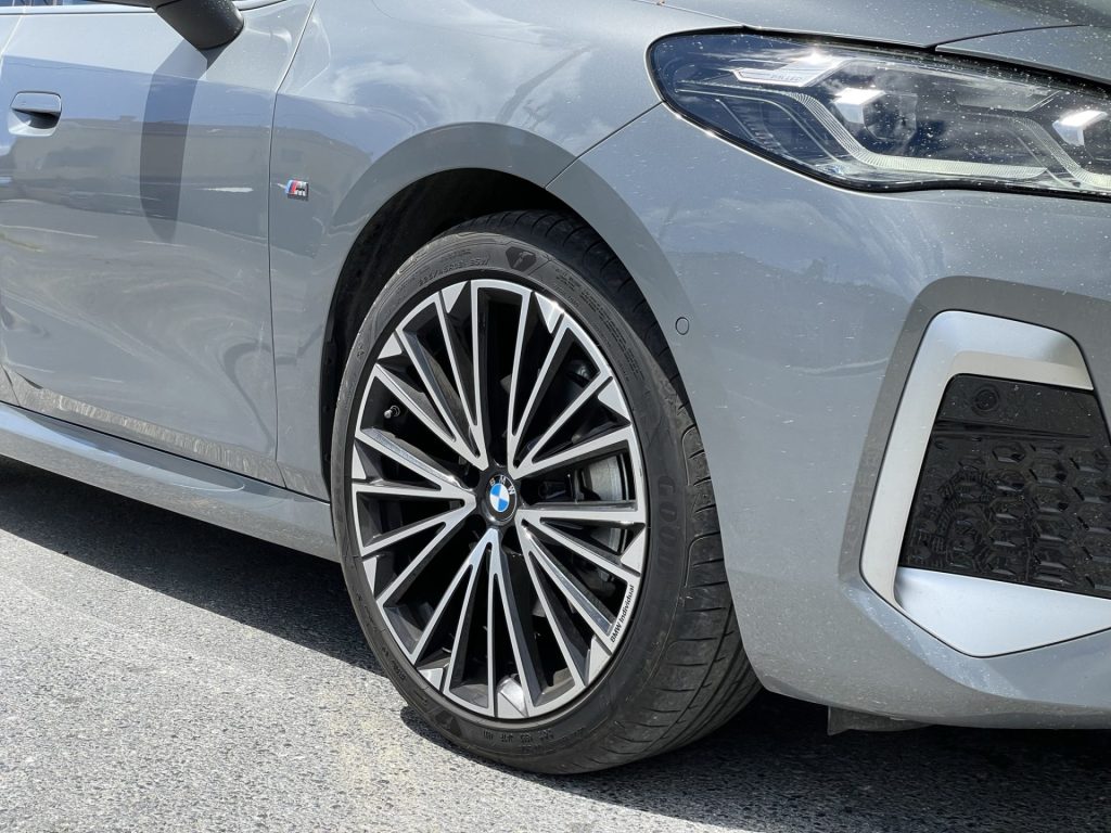 BMW 220i Active Tourer Test Sürüşü
