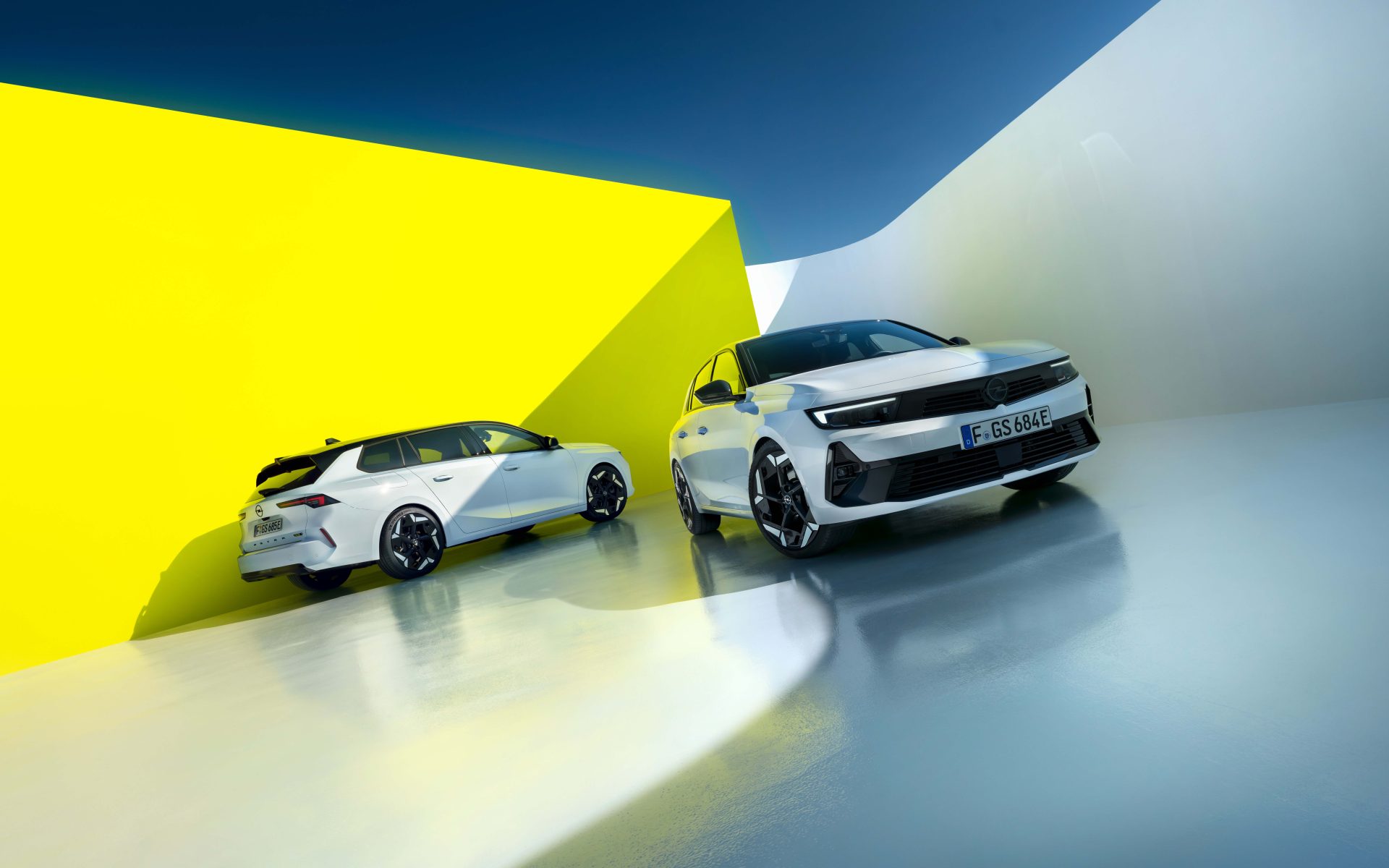 Elektrikli Opel Astra GSe yollara çıkmaya hazırlanıyor