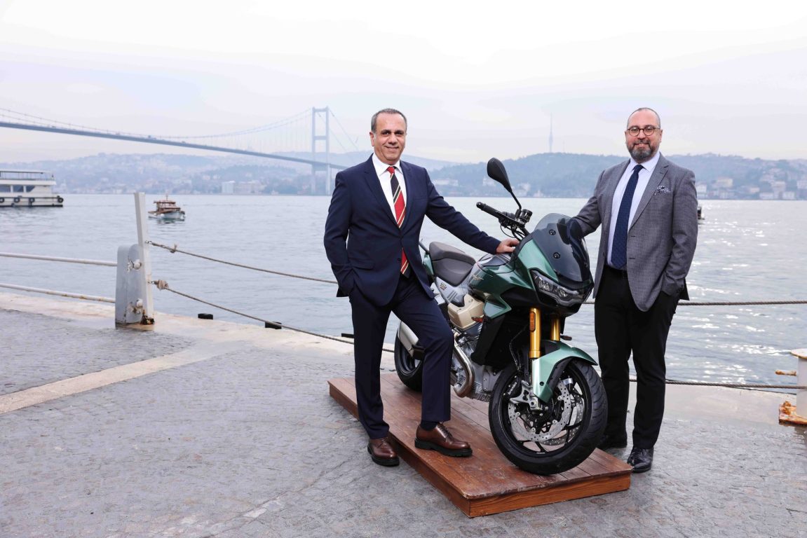 Moto Guzzi V100 Mandello satışa sunuldu. İşte fiyatı!
