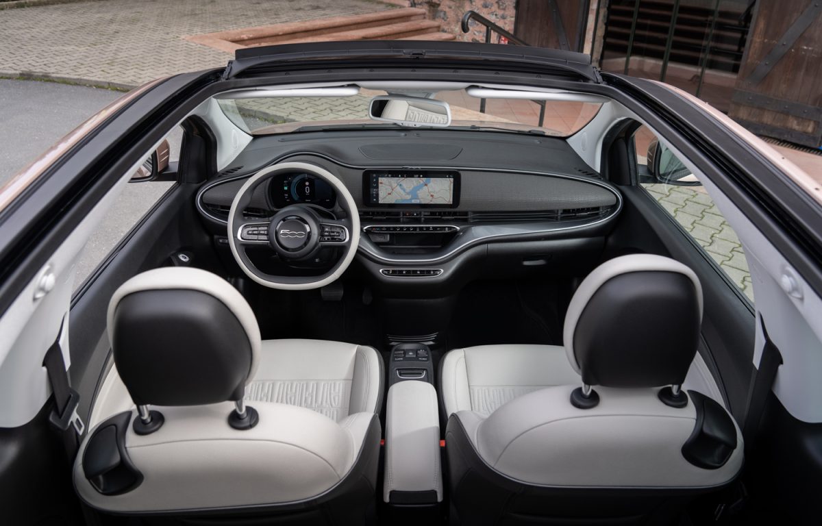Tamamen elektrikli Fiat 500e satışa sunuldu