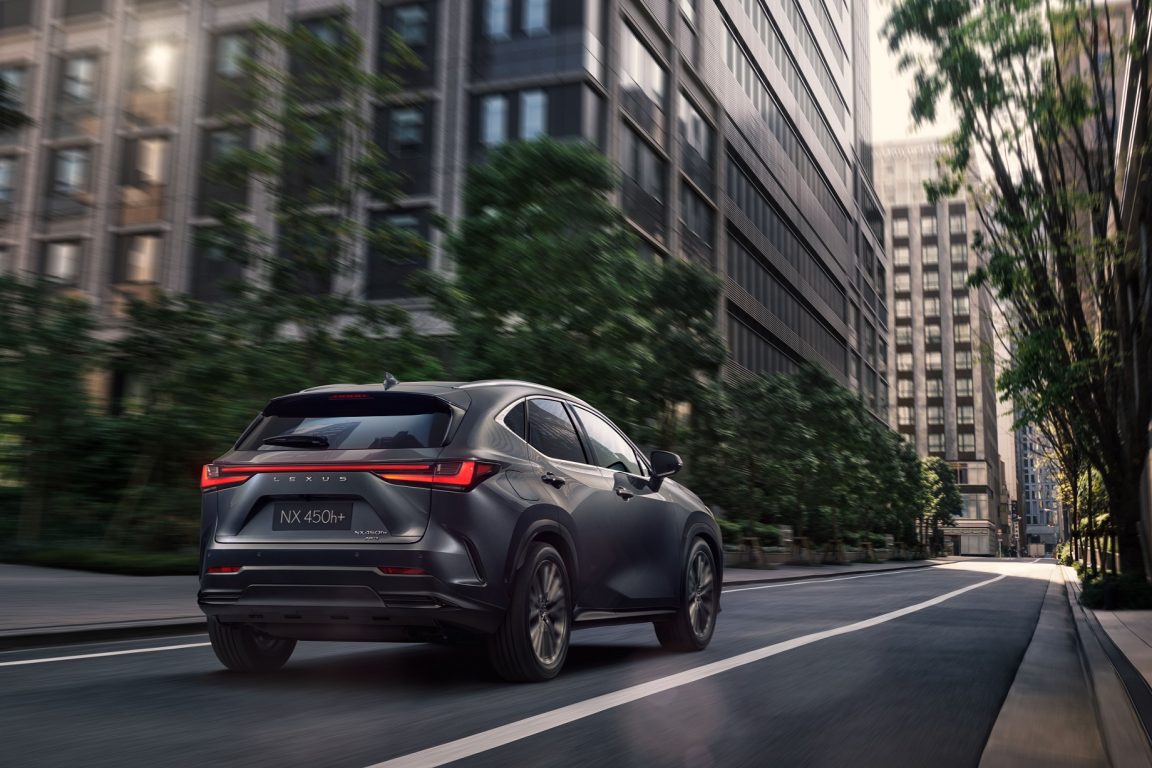 Lexus, araç güvenilirliği çalışmasında tüm markalar arasında ilk sırayı aldı