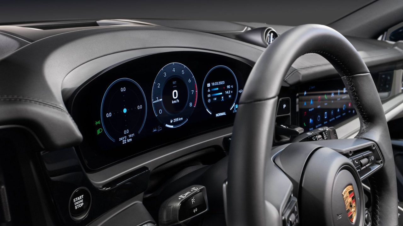 Porsche Cayenne’in yeni kokpiti