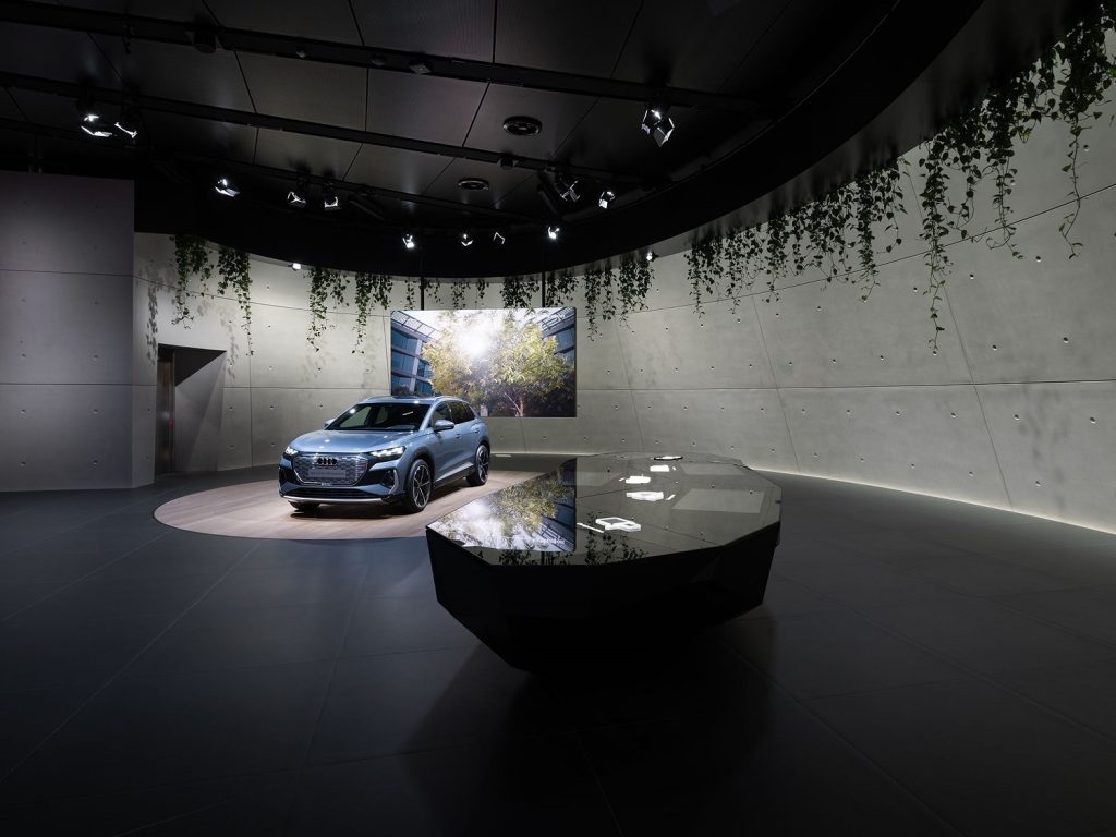 Audi, Autostadt Wolfsburg’daki mevcut binasını tamamen yeniden tasarladı