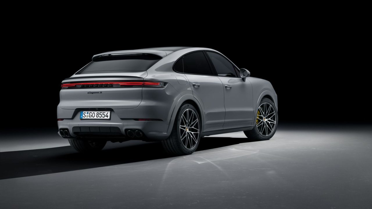 Yeni Porsche Cayenne daha fazla lüks, daha fazla performans sunuyor